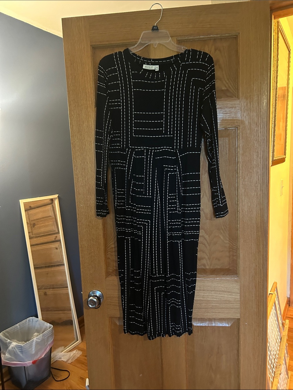 Black Long-Sleeve Geometric Midi Dress by Unknown Brand